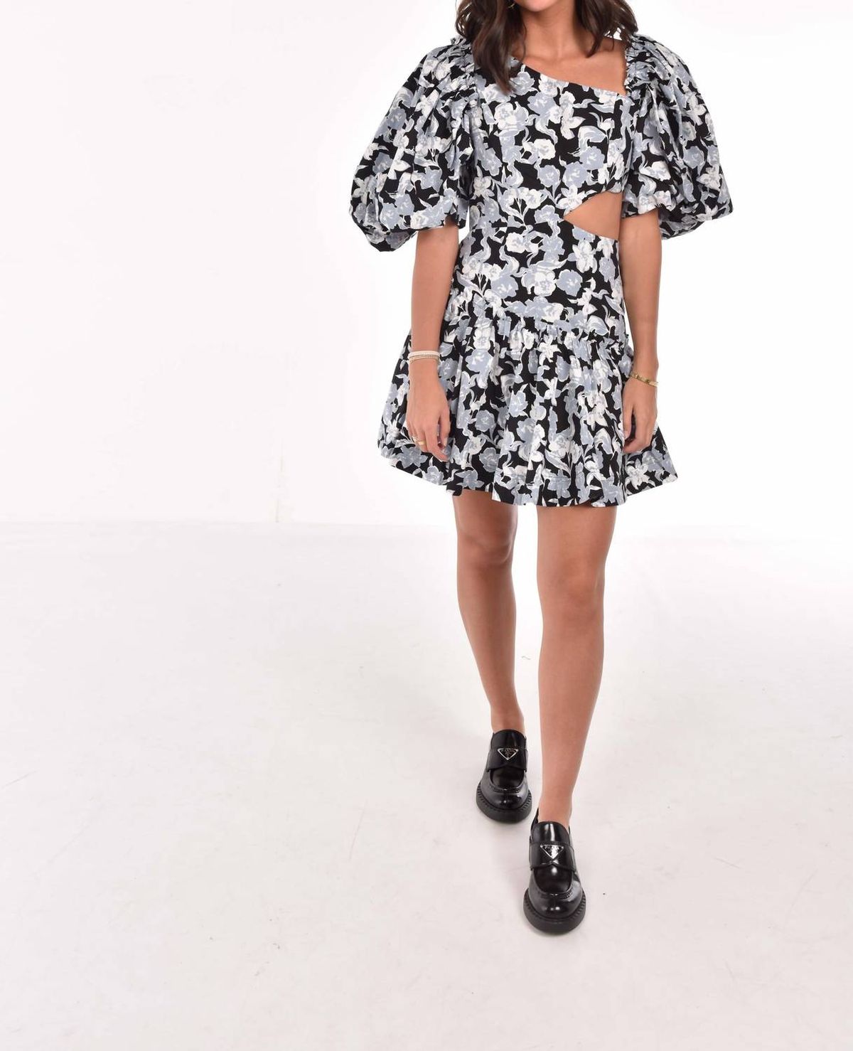 Style 1-2083136527-2793 Sofie the Label Size L Floral Black Cocktail Dress on Queenly