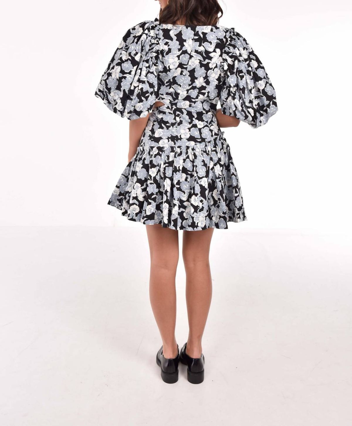 Style 1-2083136527-2793 Sofie the Label Size L Floral Black Cocktail Dress on Queenly