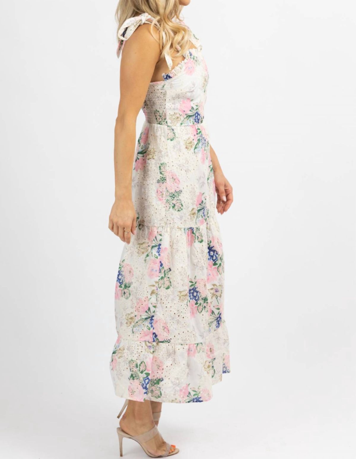Style 1-2371114421-2696 SUNDAYUP Size L Floral White Cocktail Dress on Queenly