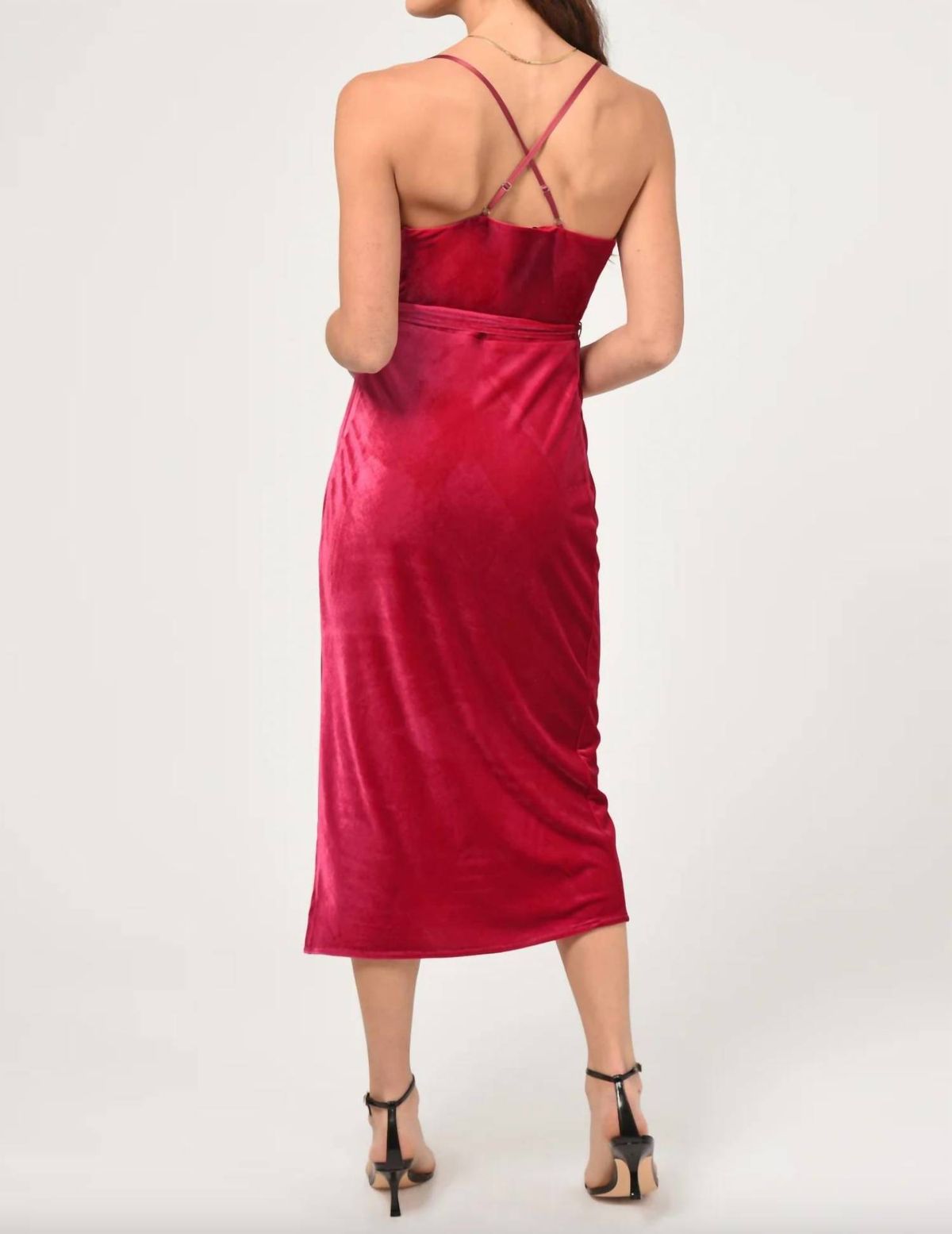 Style 1-2577848964-2791 adelyn rae Size L Velvet Red Floor Length Maxi on Queenly