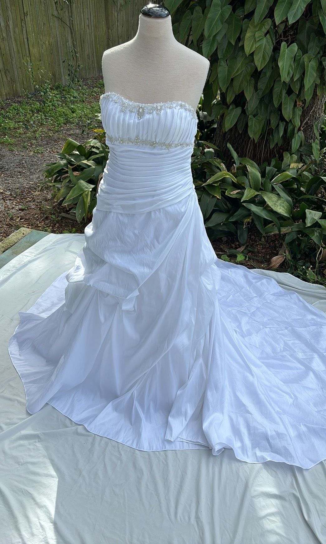 Alfred Angelo Plus Size 18 Wedding Strapless White Dress With Train on Queenly