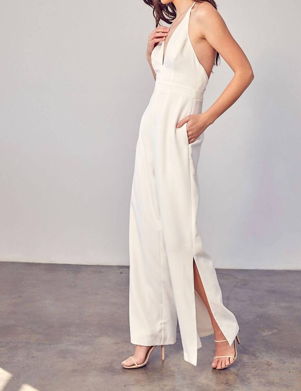 Style 1-2888430202-3236 DO+BE Size S Halter White Formal Jumpsuit on Queenly