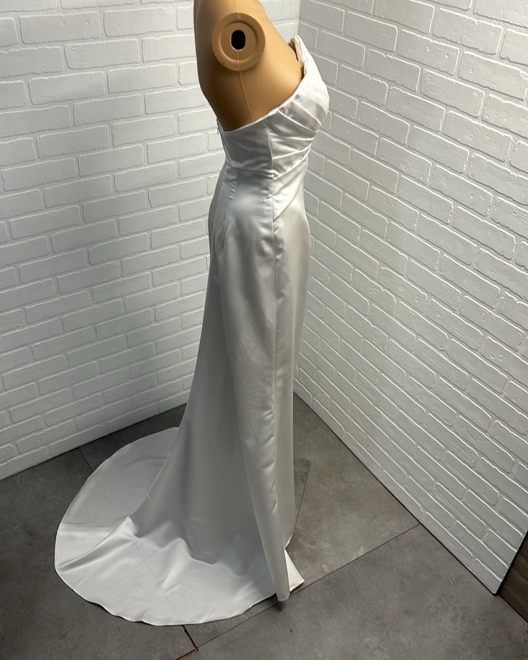 Destiny Size 6 Wedding Strapless White Floor Length Maxi on Queenly