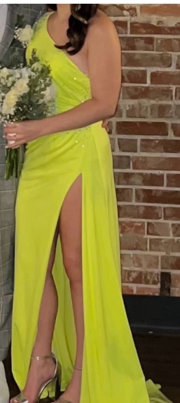 Clarisse Size 2 Prom One Shoulder Green Side Slit Dress on Queenly