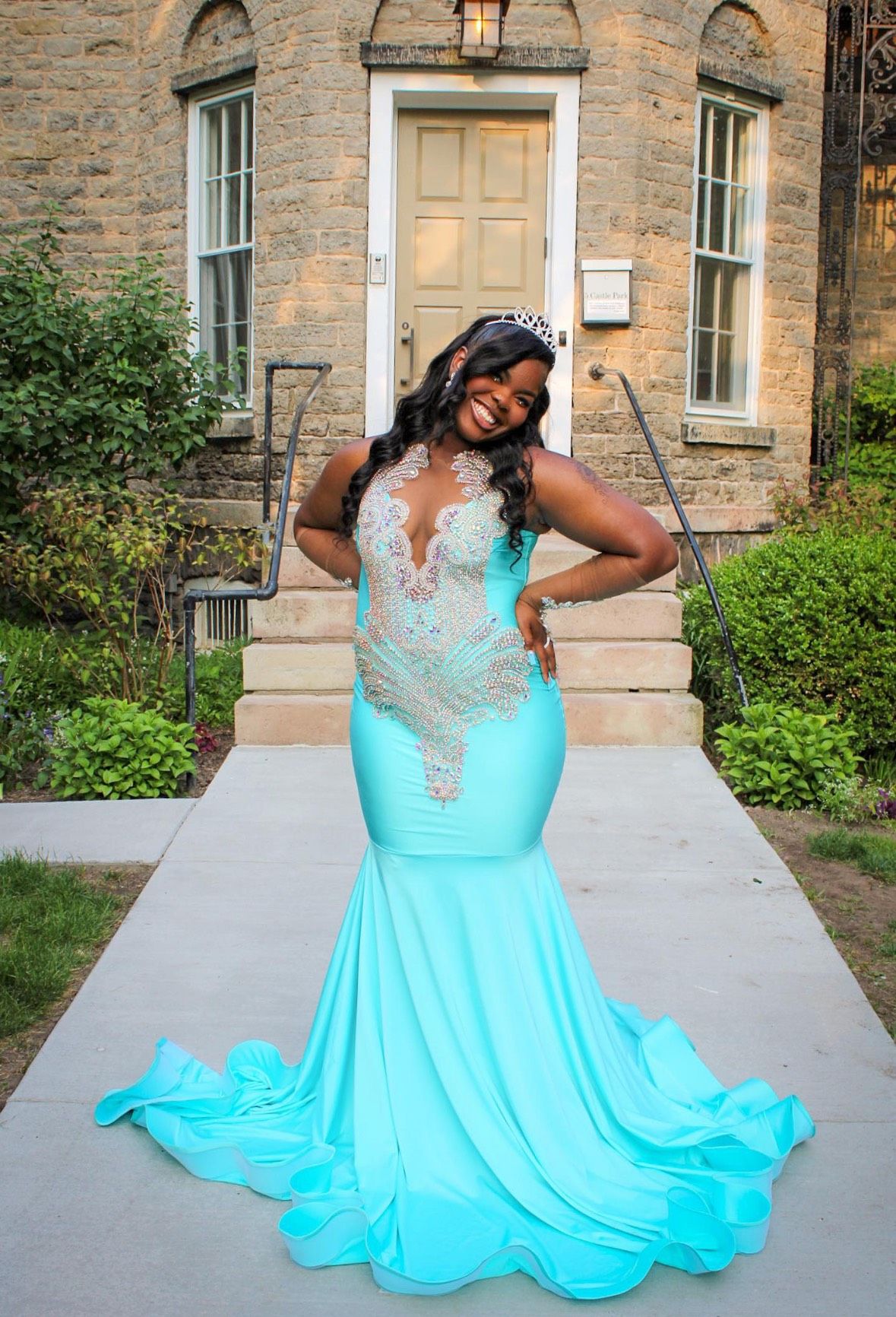 Plus Size 16 Prom Halter Blue Dress With Train on Queenly