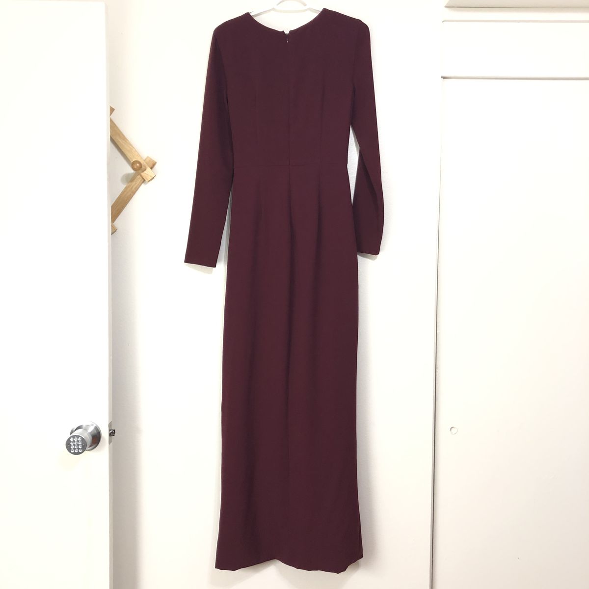 Style Naomi Dress the Population Size 4 Long Sleeve Sequined Burgundy Red Side Slit Dress on Queenly