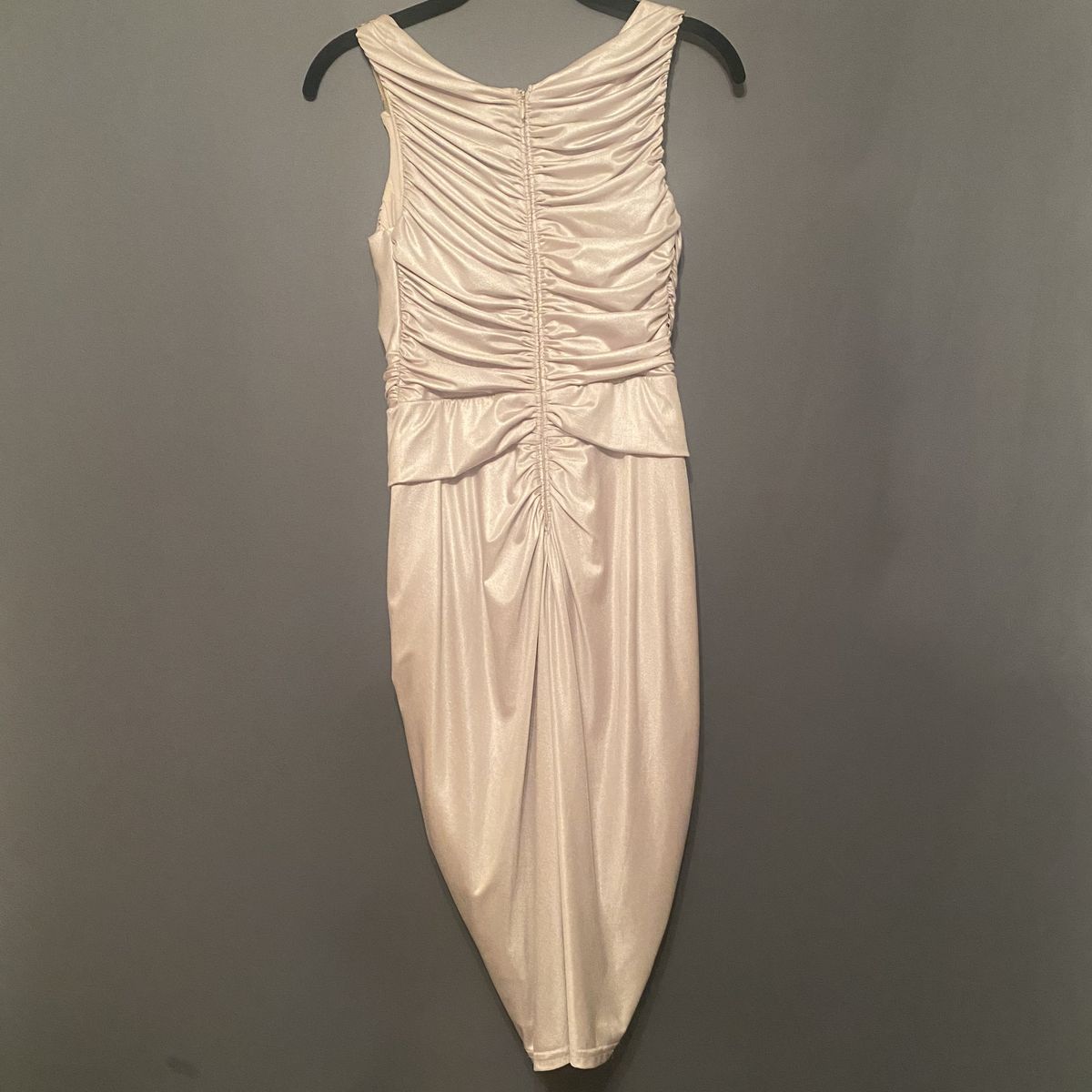 Tadashi Shoji Size XS Homecoming Nude Cocktail Dress on Queenly