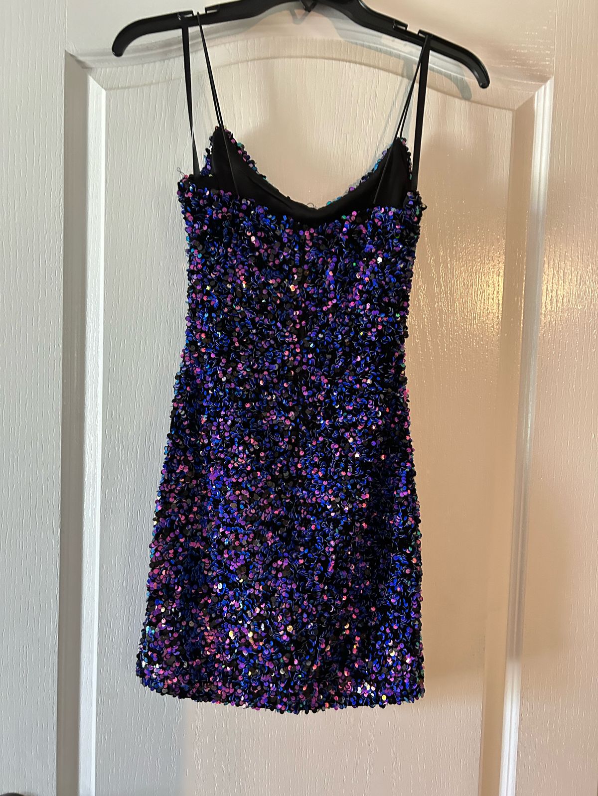 Size 2 Prom Plunge Purple Cocktail Dress on Queenly
