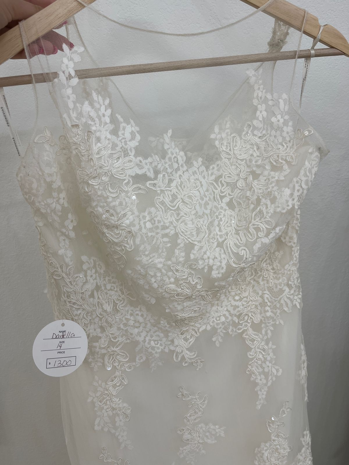 Pronovias Size 14 Wedding High Neck Lace White A-line Dress on Queenly