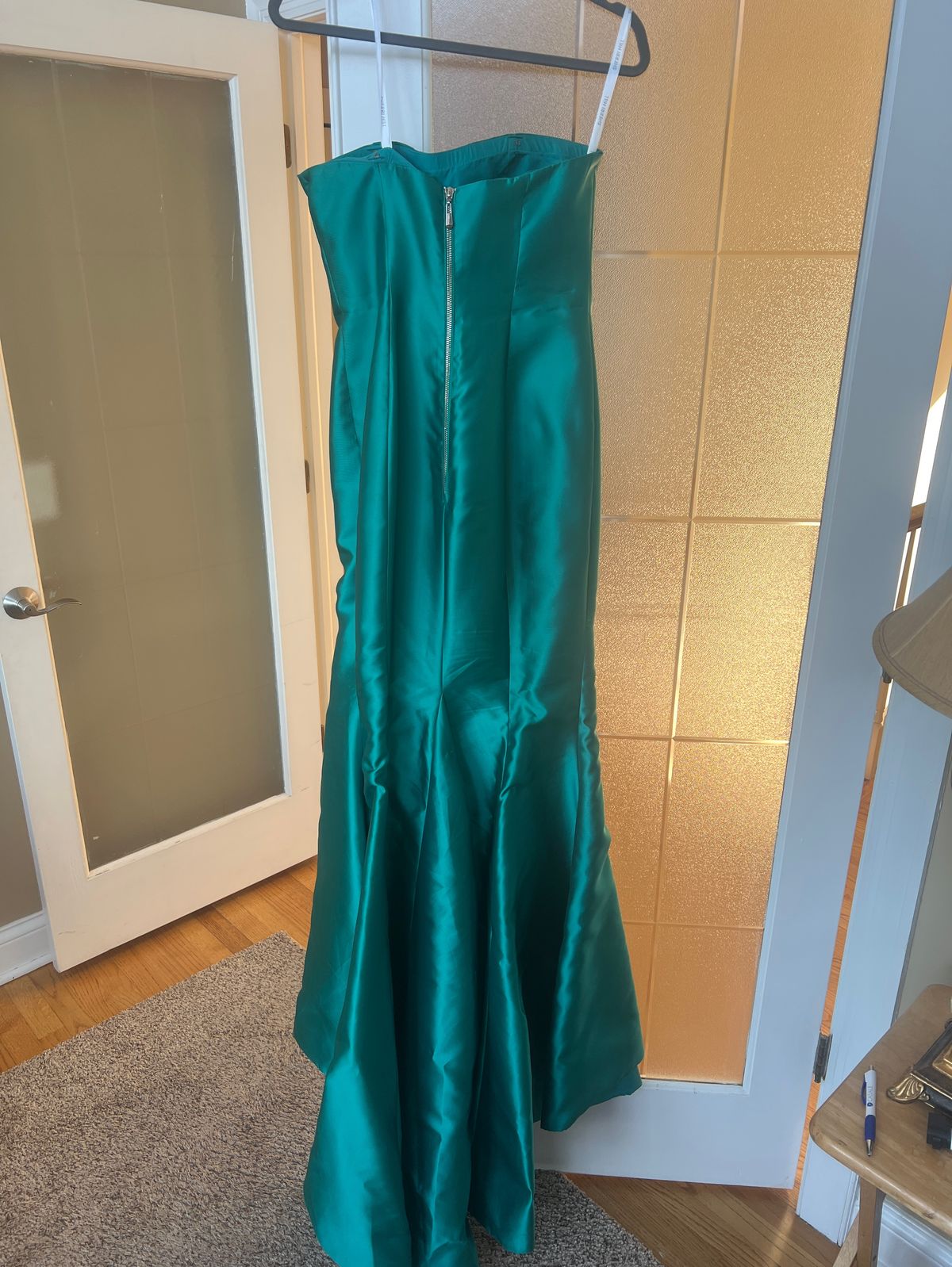 Sherri Hill Size 6 Prom Strapless Green Mermaid Dress on Queenly