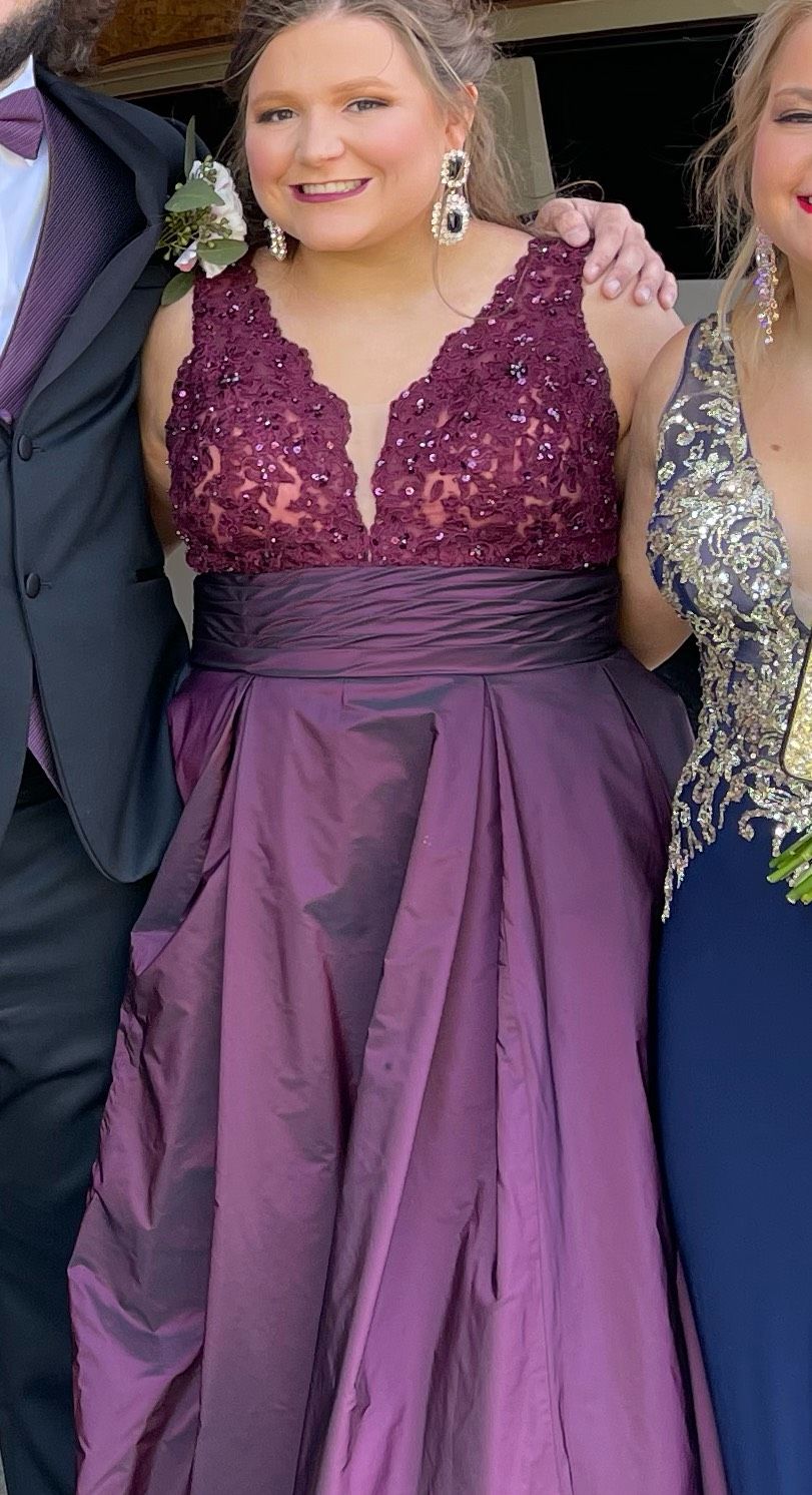 MoriLee Plus Size 16 Prom Halter Purple Ball Gown on Queenly