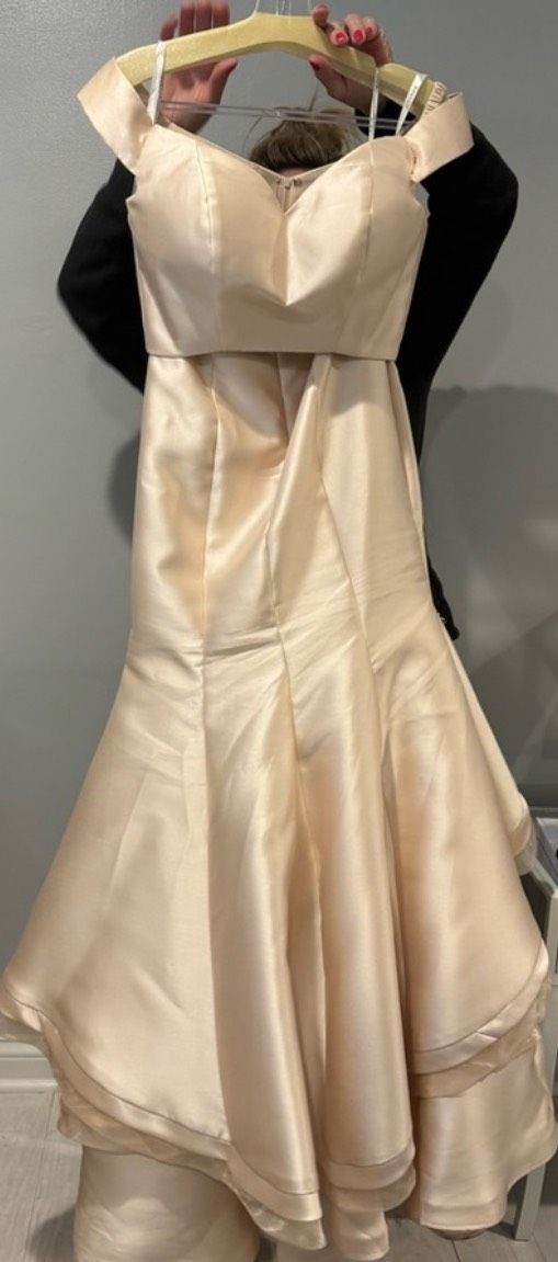 Jovani Size 2 Prom Off The Shoulder Nude Mermaid Dress on Queenly