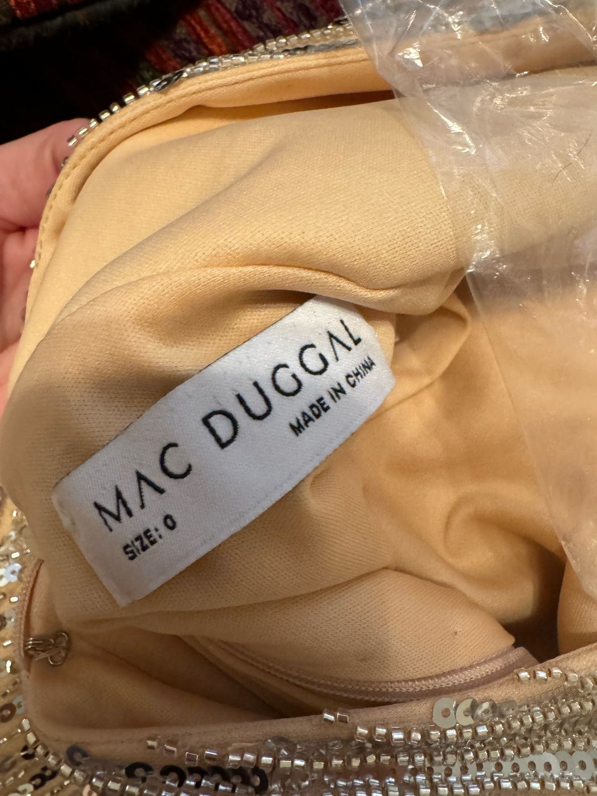 Mac Duggal Size 0 Prom Plunge Gold Side Slit Dress on Queenly