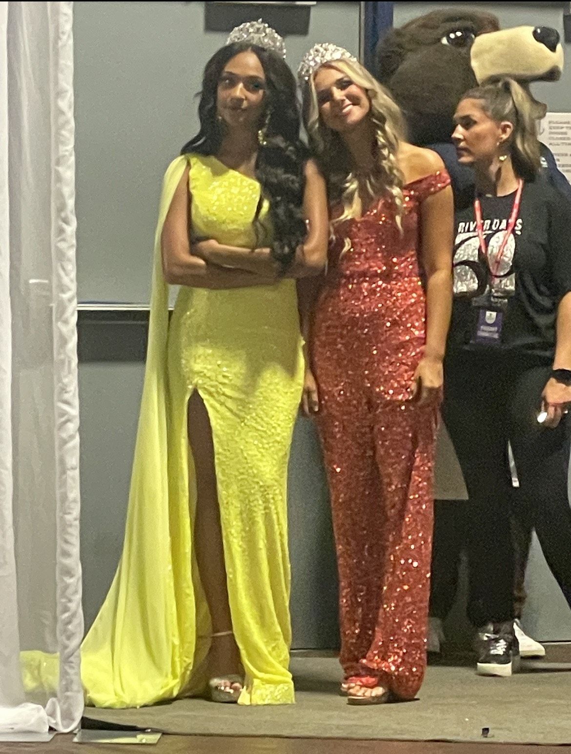 Portia and Scarlett Size 4 Prom One Shoulder Yellow Side Slit Dress on Queenly