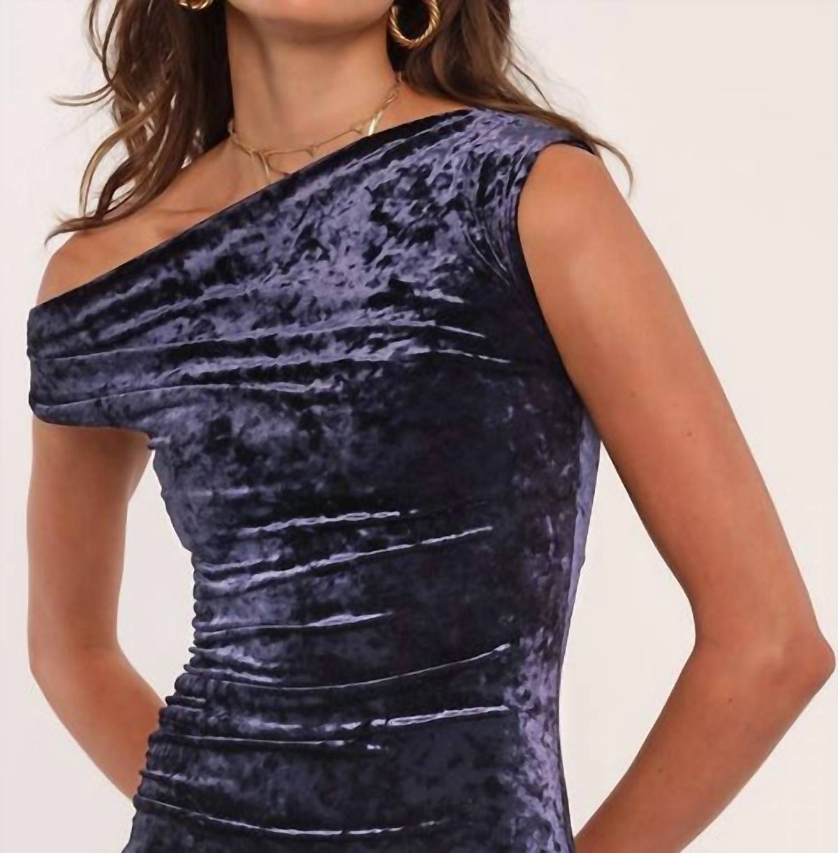 Style 1-252081390-2696 heartloom Size L Velvet Blue Cocktail Dress on Queenly