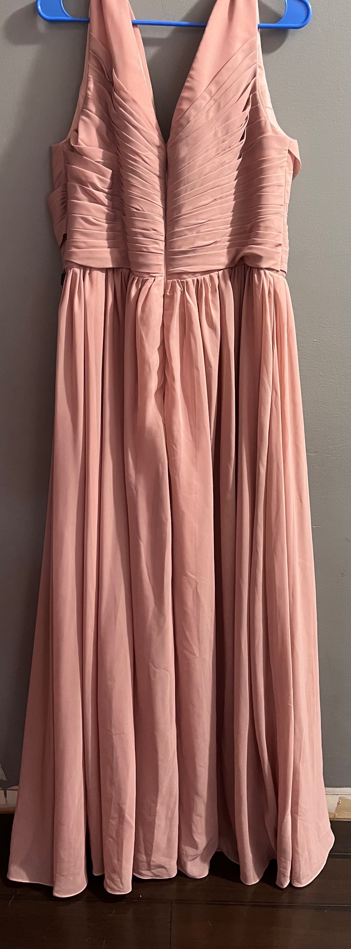 Ever beauties Plus Size 18 Prom Plunge Pink Floor Length Maxi on Queenly