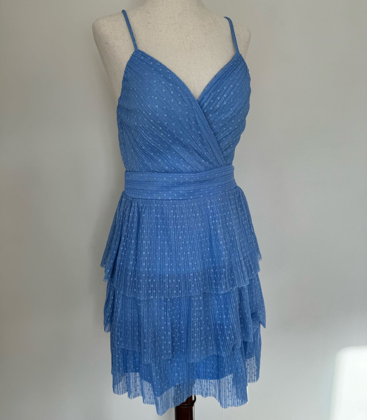 Size 2 Plunge Blue A-line Dress on Queenly
