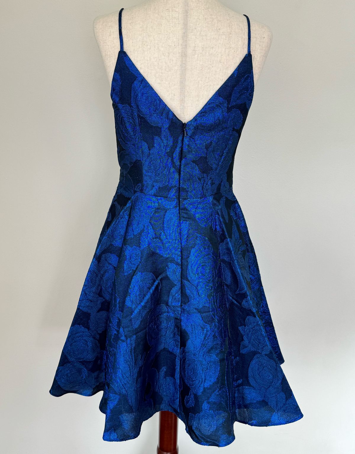 Size 4 Plunge Blue A-line Dress on Queenly