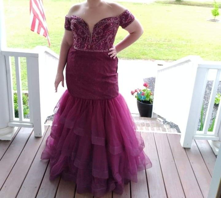 Plus Size 20 Purple Mermaid Dress on Queenly