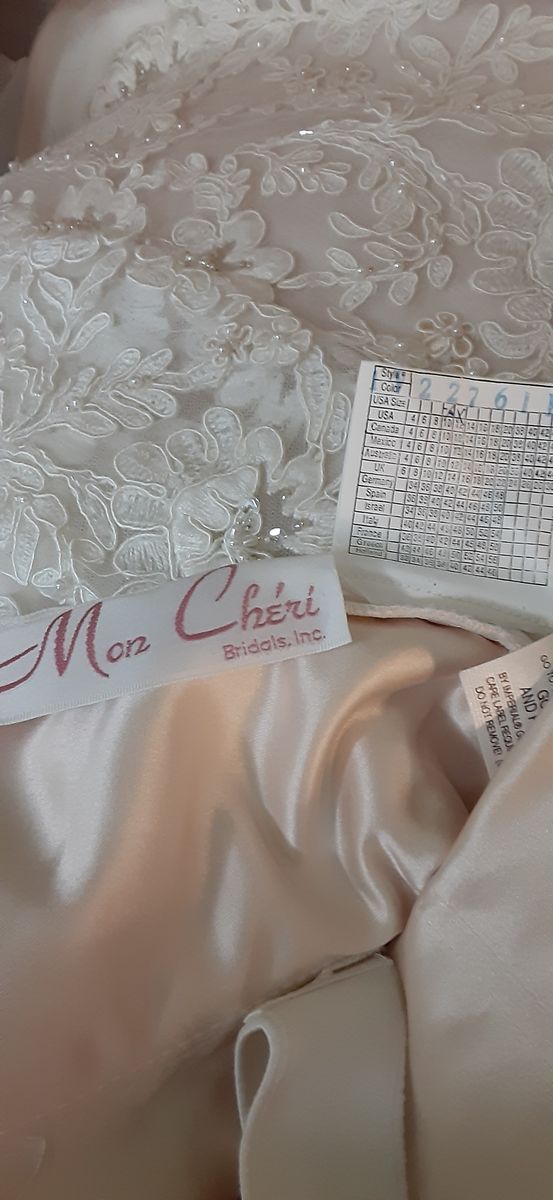 Mon Cheri Size 10 Nude Ball Gown on Queenly