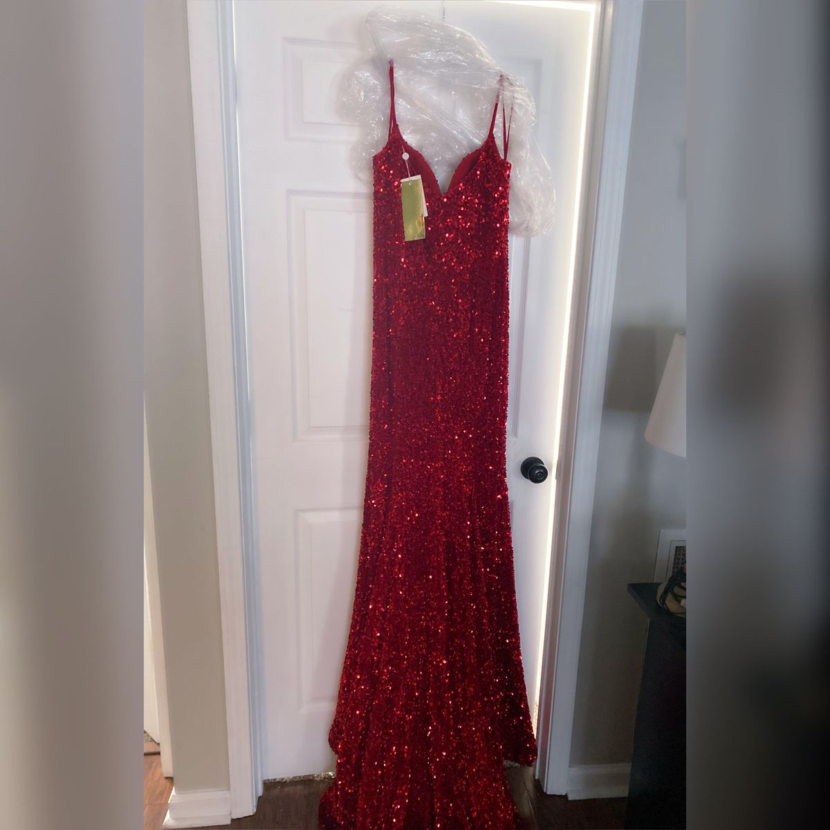 Portia and Scarlett Size 10 Prom Plunge Red Mermaid Dress on Queenly