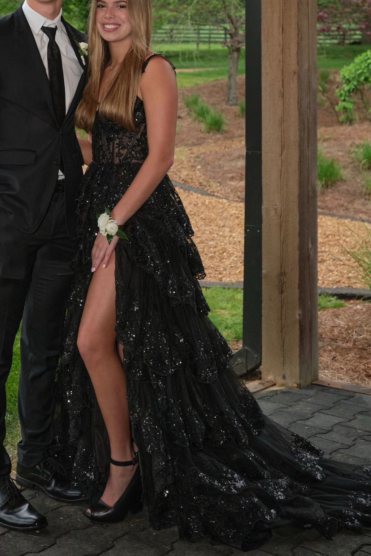 Style 55500 Sherri Hill Size 6 Prom Off The Shoulder Black Dress With Train on Queenly