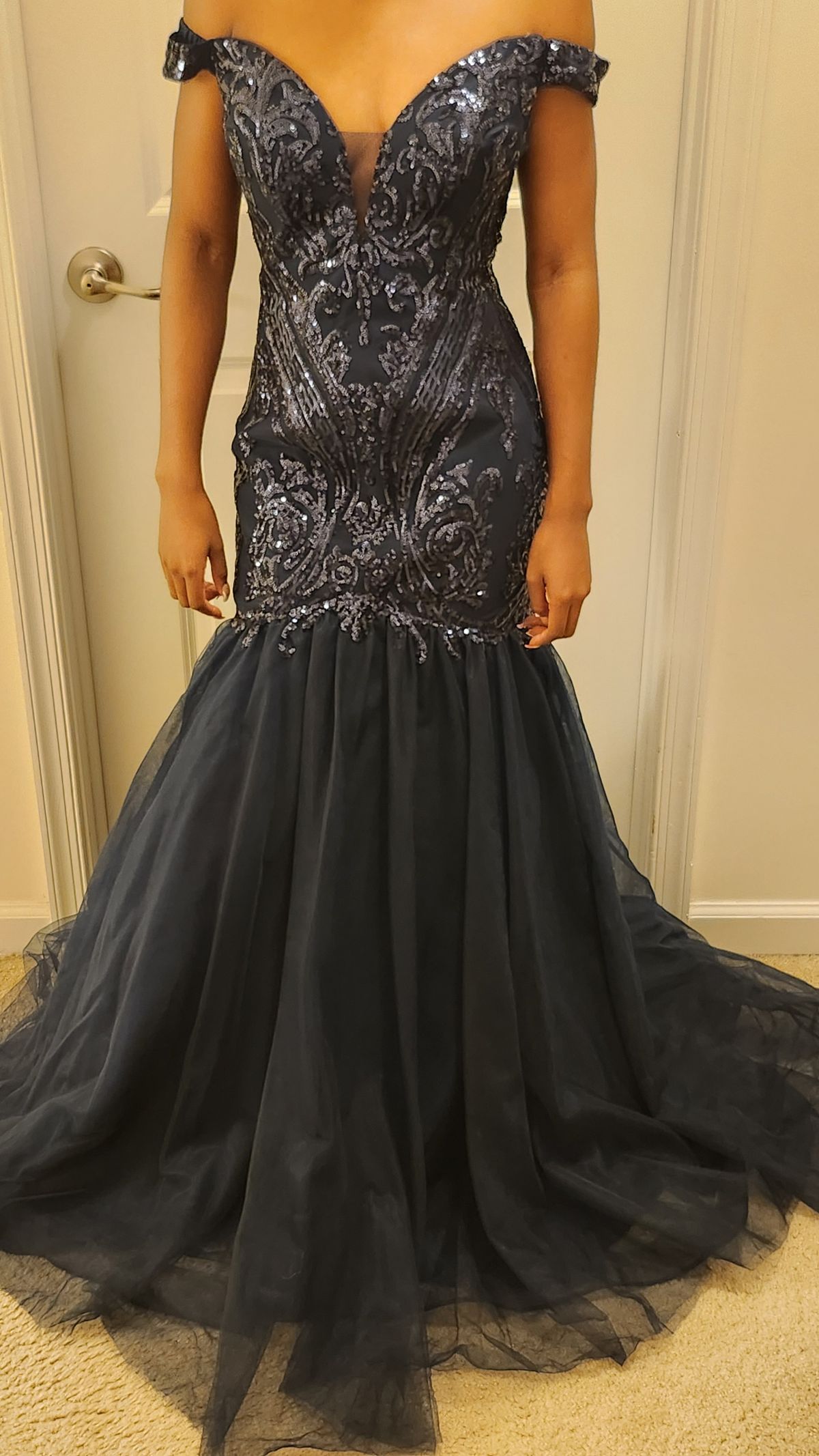 J. Michaels  Size 4 Prom Off The Shoulder Navy Blue Mermaid Dress on Queenly