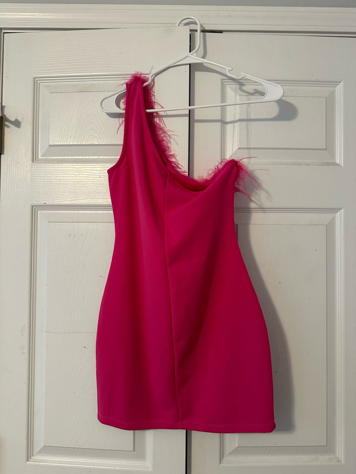 Size 0 Prom One Shoulder Pink Cocktail Dress on Queenly