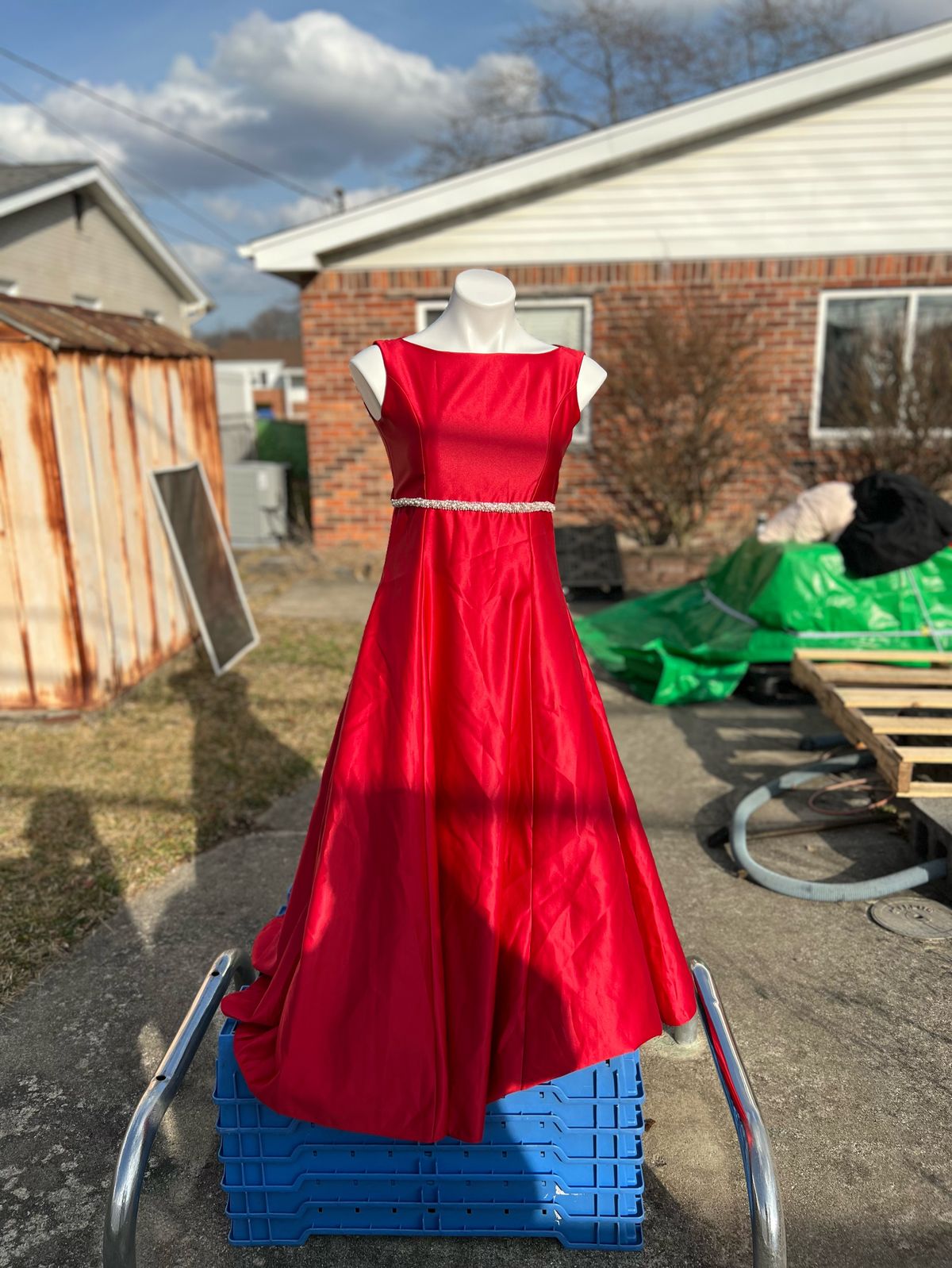 Girls Size 14 Red Floor Length Maxi on Queenly