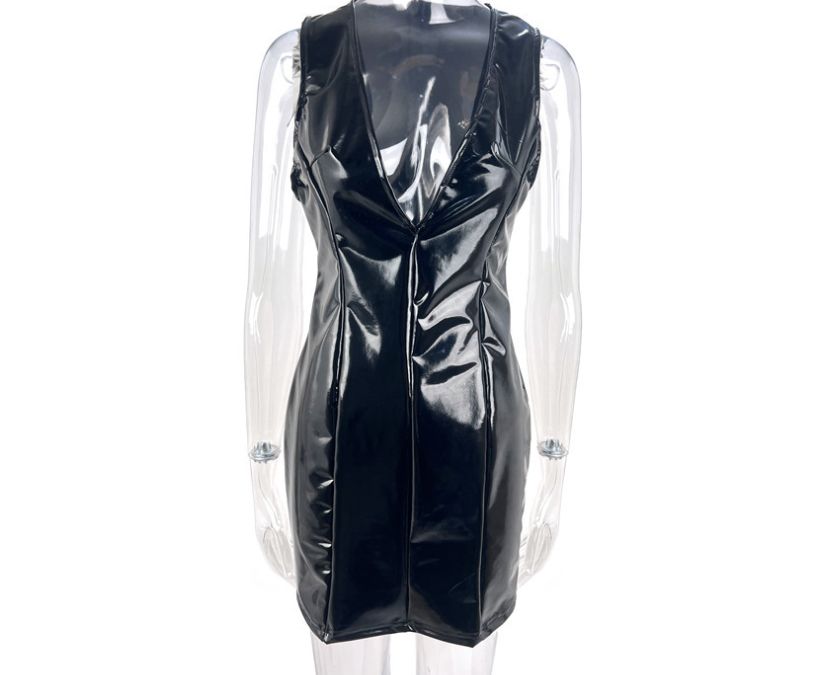 Style 351133 kunzi Size 6 Black A-line Dress on Queenly
