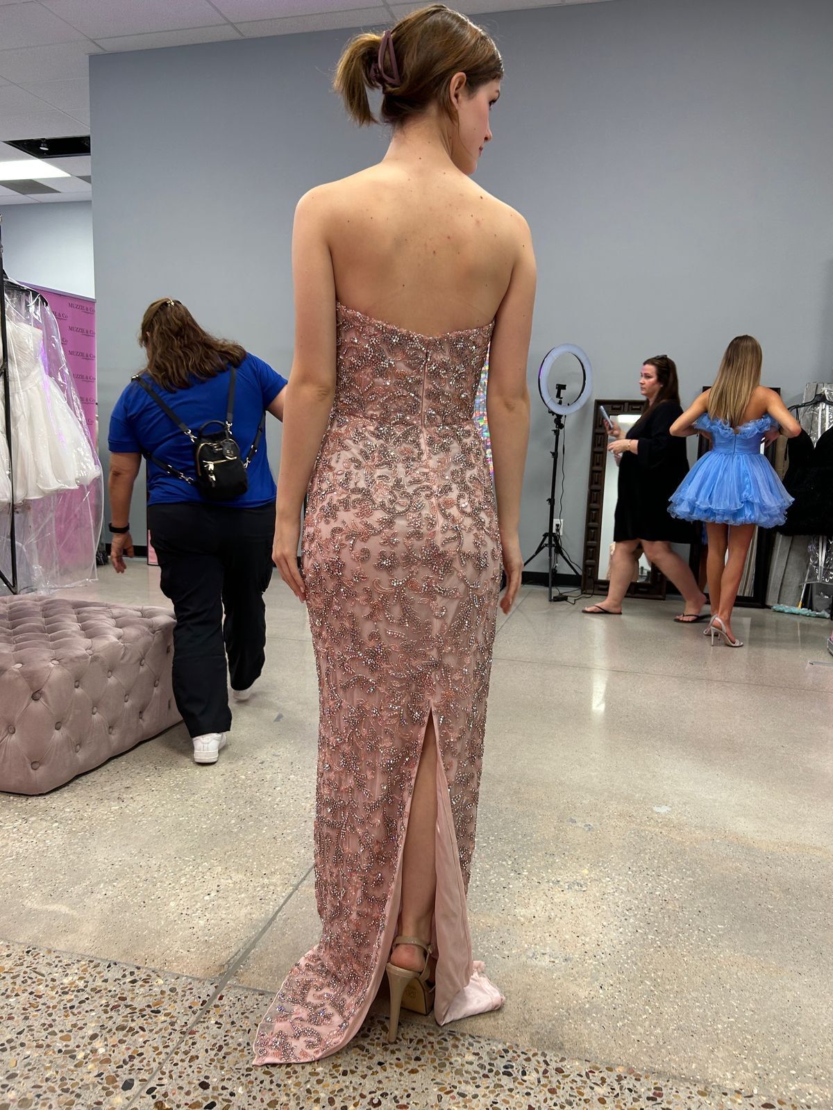 Sherri Hill Size 0 Prom Strapless Pink A-line Dress on Queenly