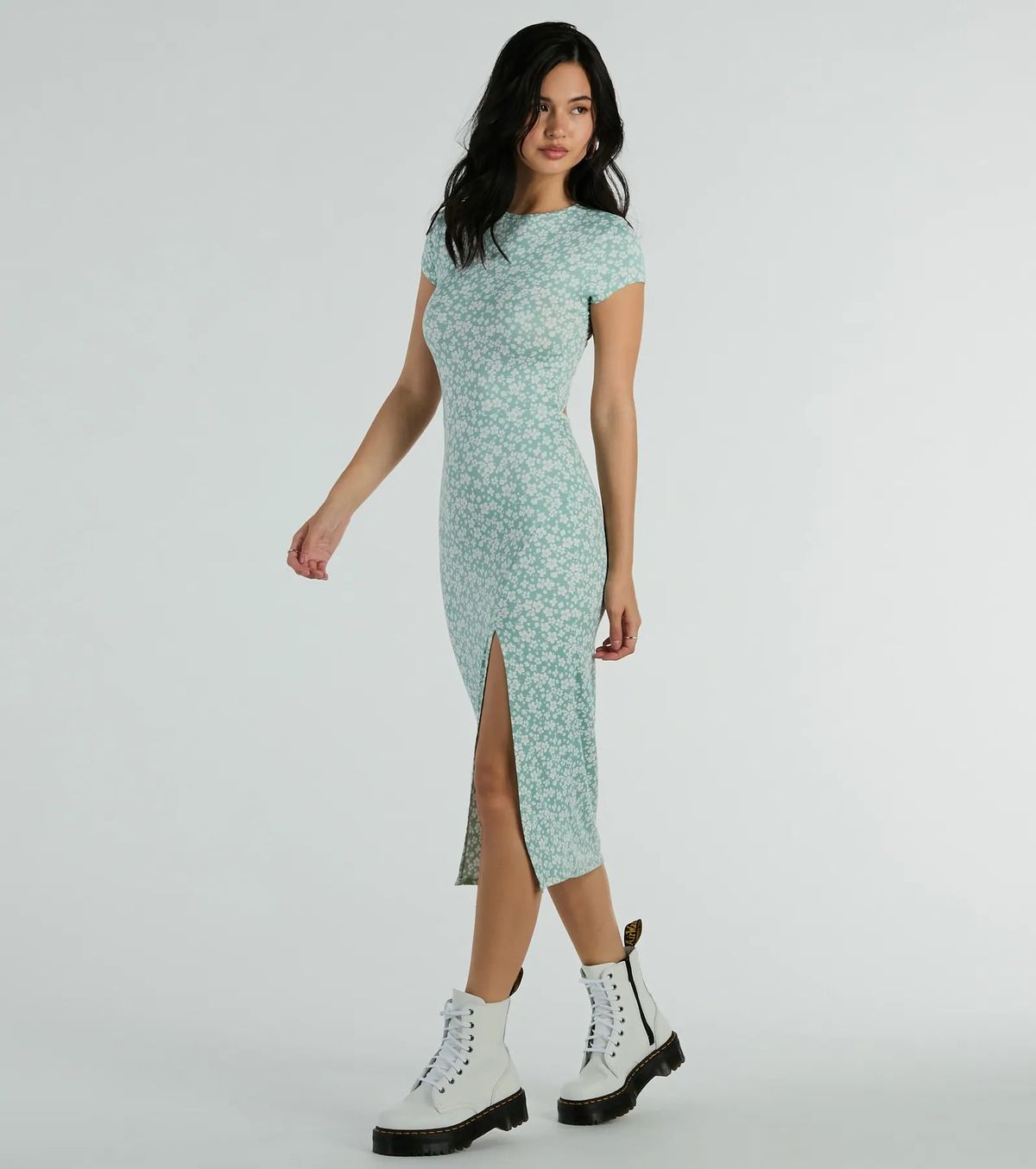 Style 05102-5653 Windsor Size L High Neck Floral Green Side Slit Dress on Queenly