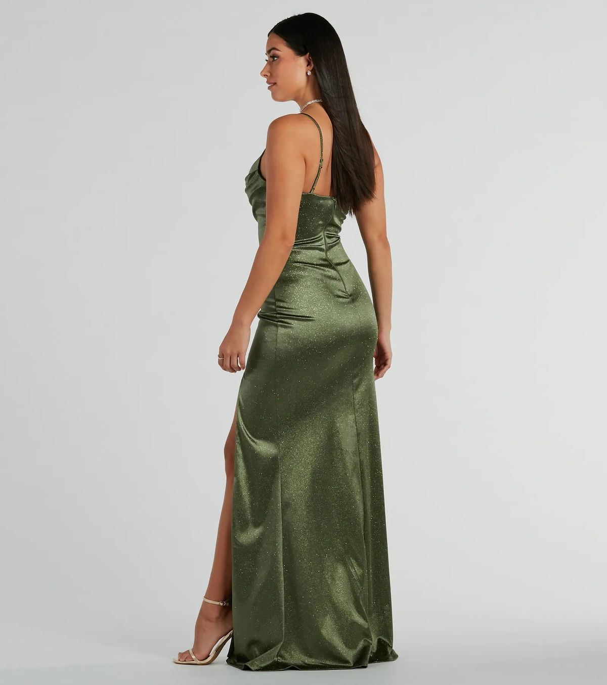 Style 05002-8461 Windsor Size XS Bridesmaid Satin Green Side Slit Dress on Queenly