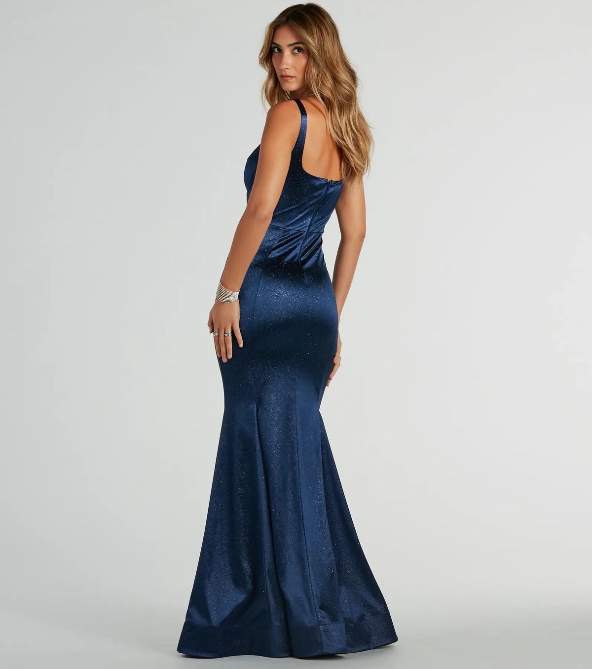 Style 05002-8134 Windsor Size S Prom Blue Mermaid Dress on Queenly