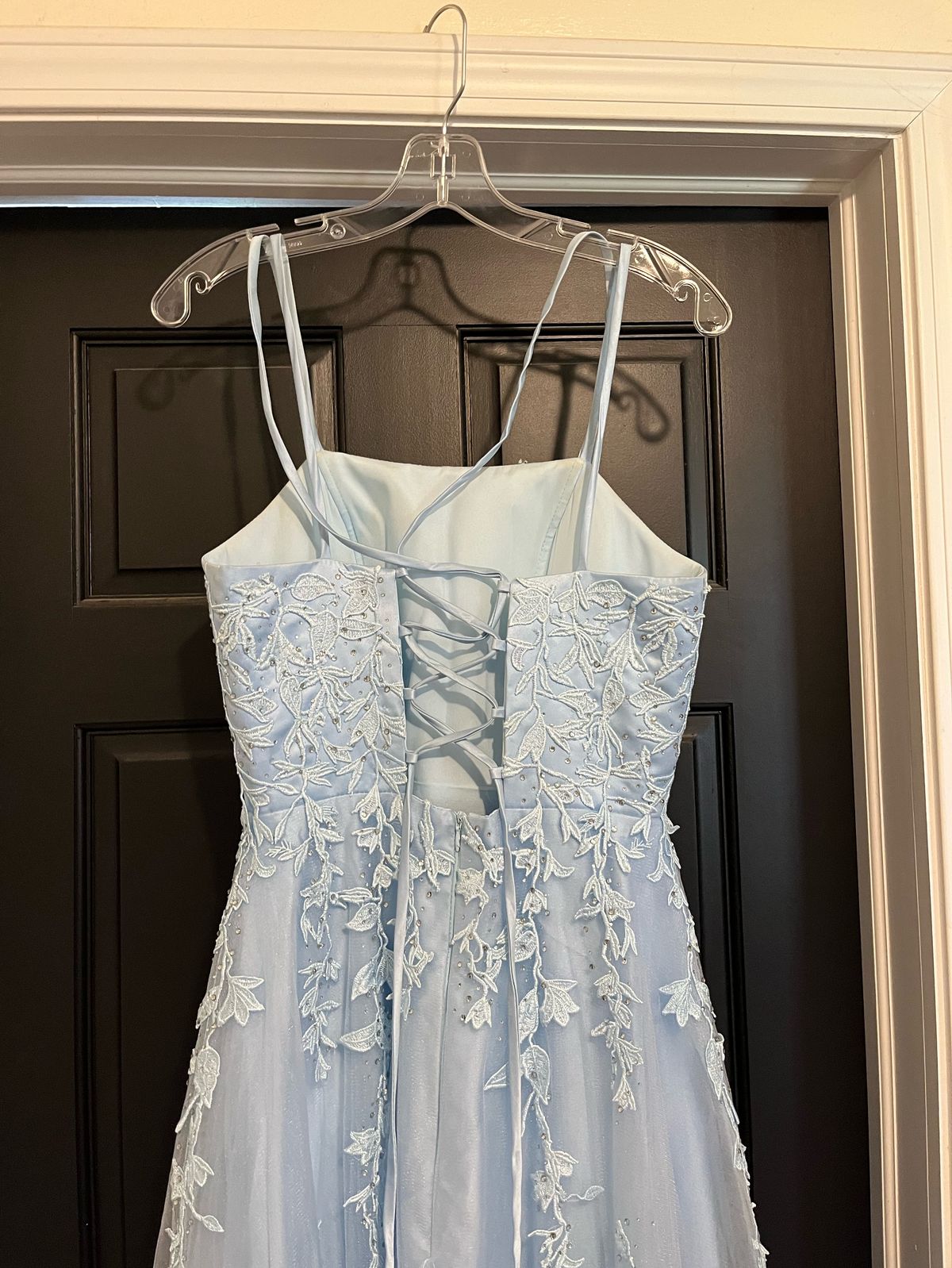 Size 4 Prom Blue Ball Gown on Queenly