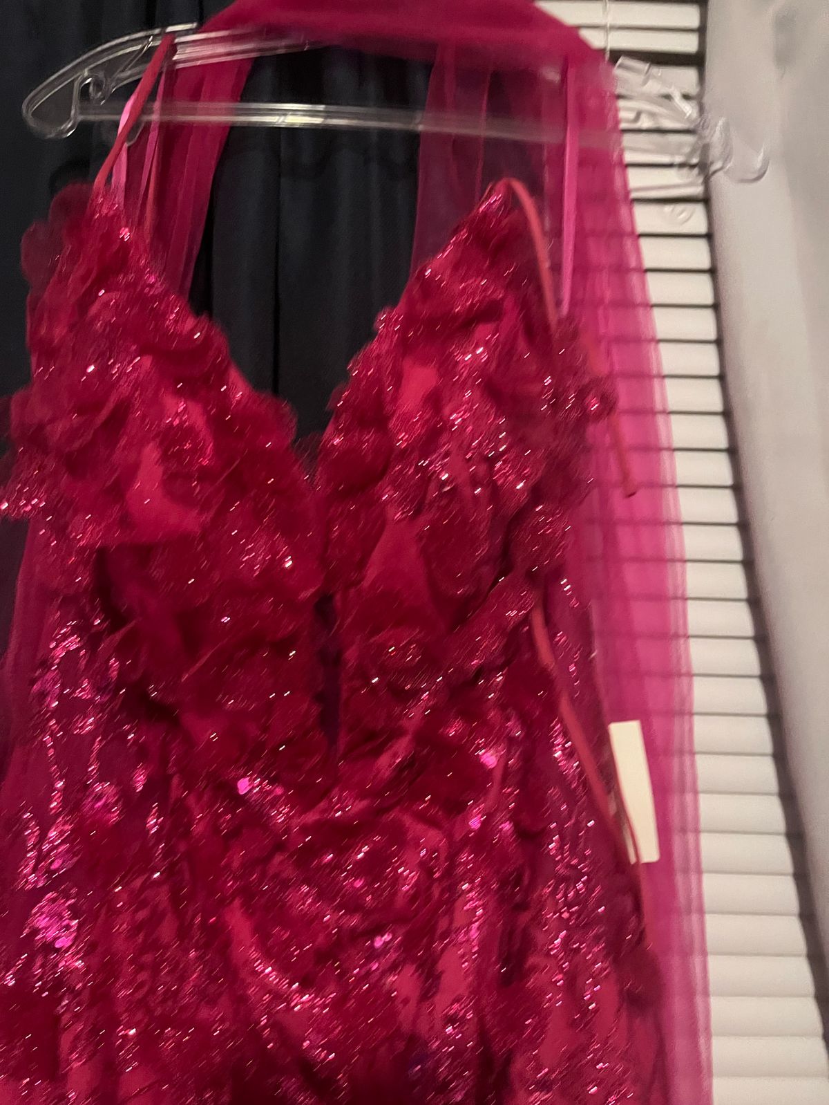 Cinderella Divine Size 6 Prom Plunge Pink Mermaid Dress on Queenly