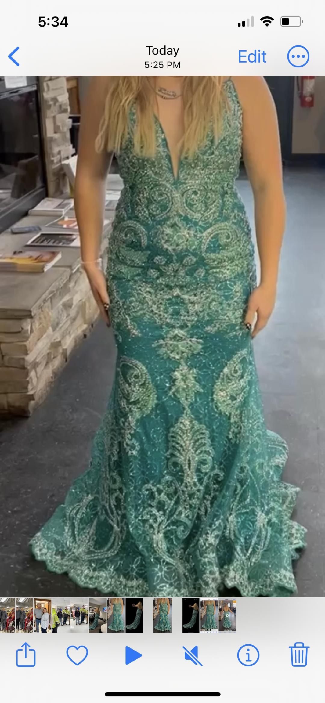 Size 8 Turquoise Green Mermaid Dress on Queenly