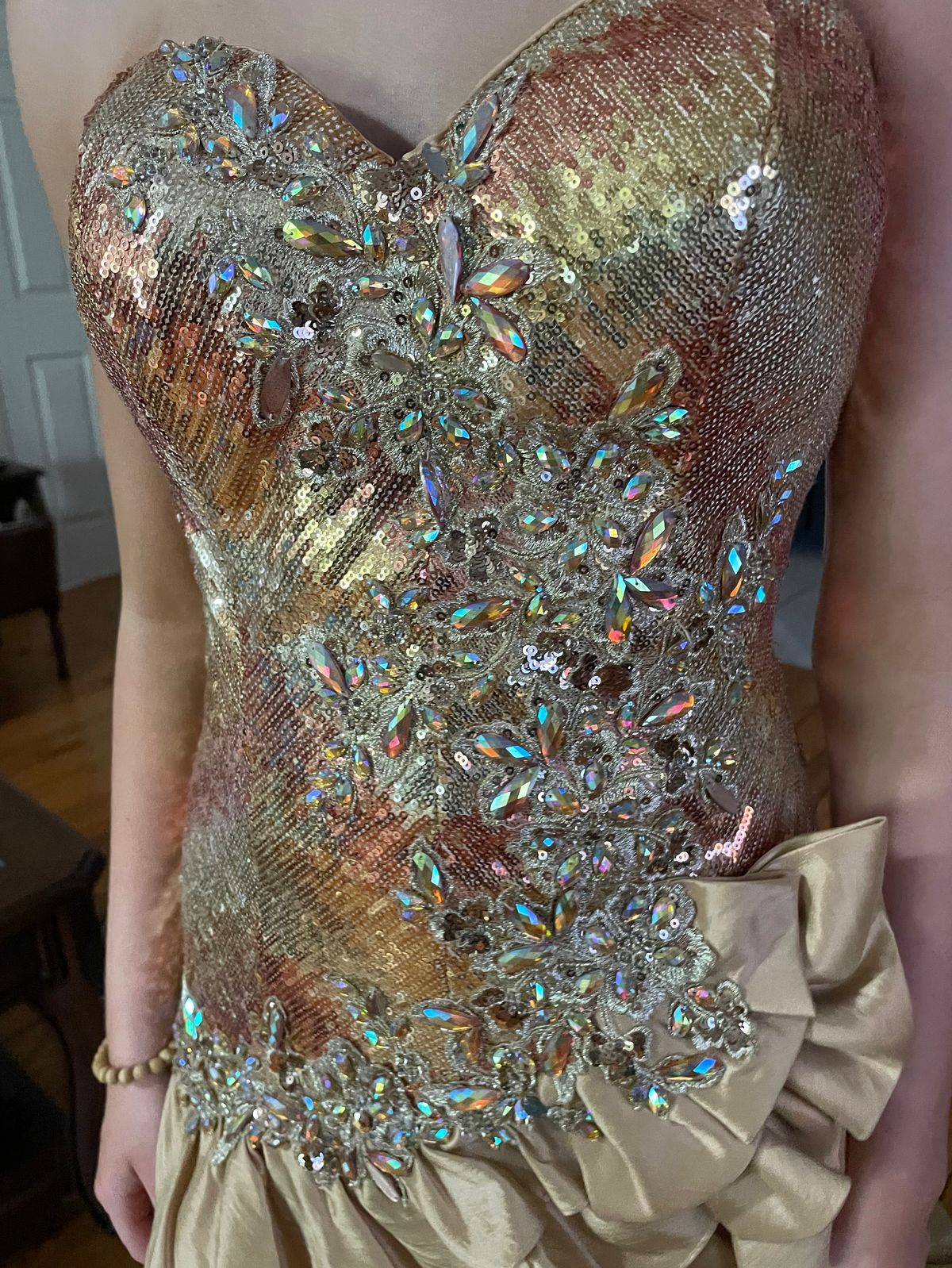 Tony Bowls Size 0 Prom Strapless Sequined Gold Dress With Train on Queenly