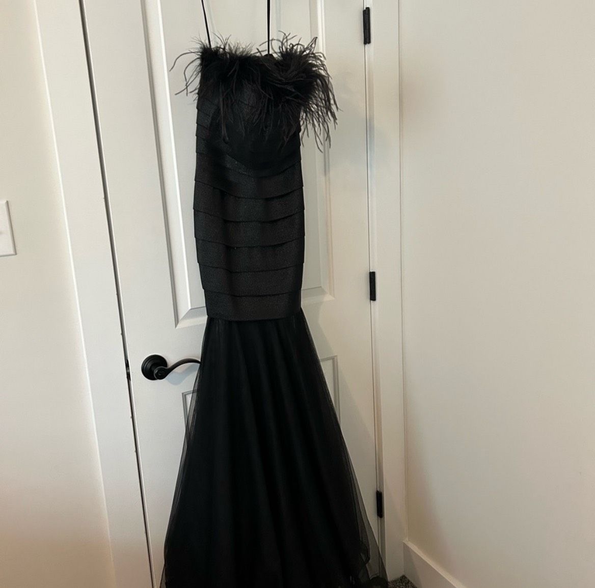 Size 8 Prom Strapless Sheer Black Mermaid Dress on Queenly