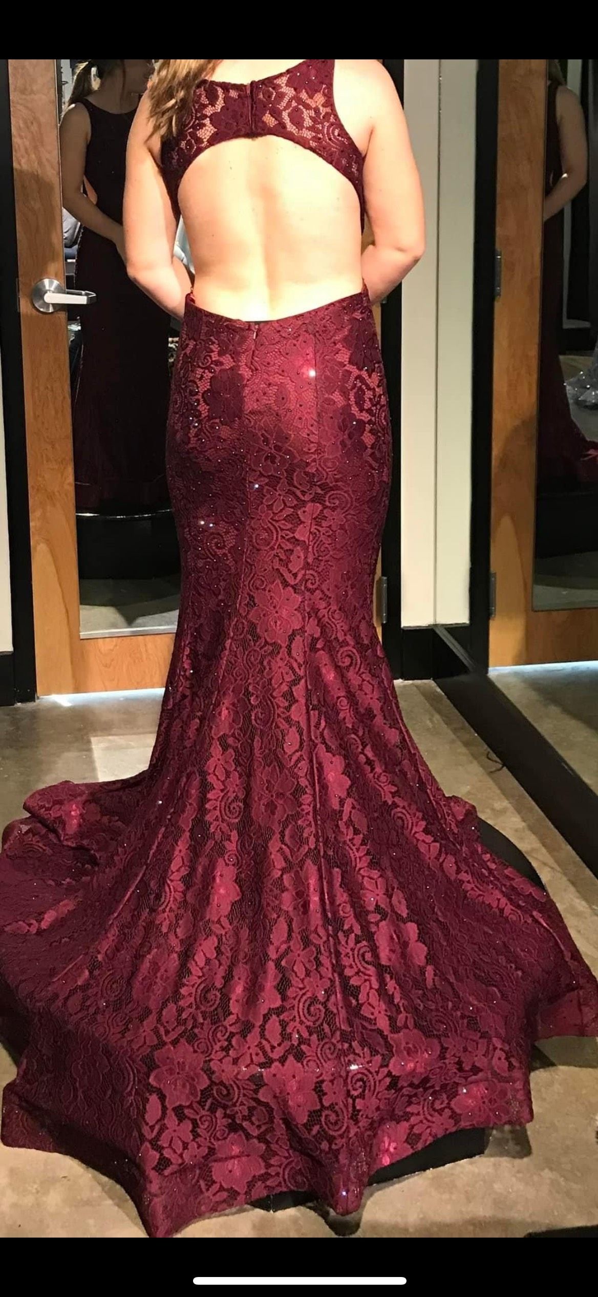 Size 4 Prom Lace Burgundy Red Mermaid Dress on Queenly