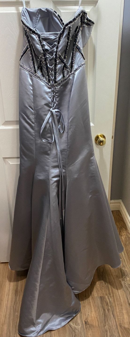 Size 12 Prom Strapless Gray Mermaid Dress on Queenly