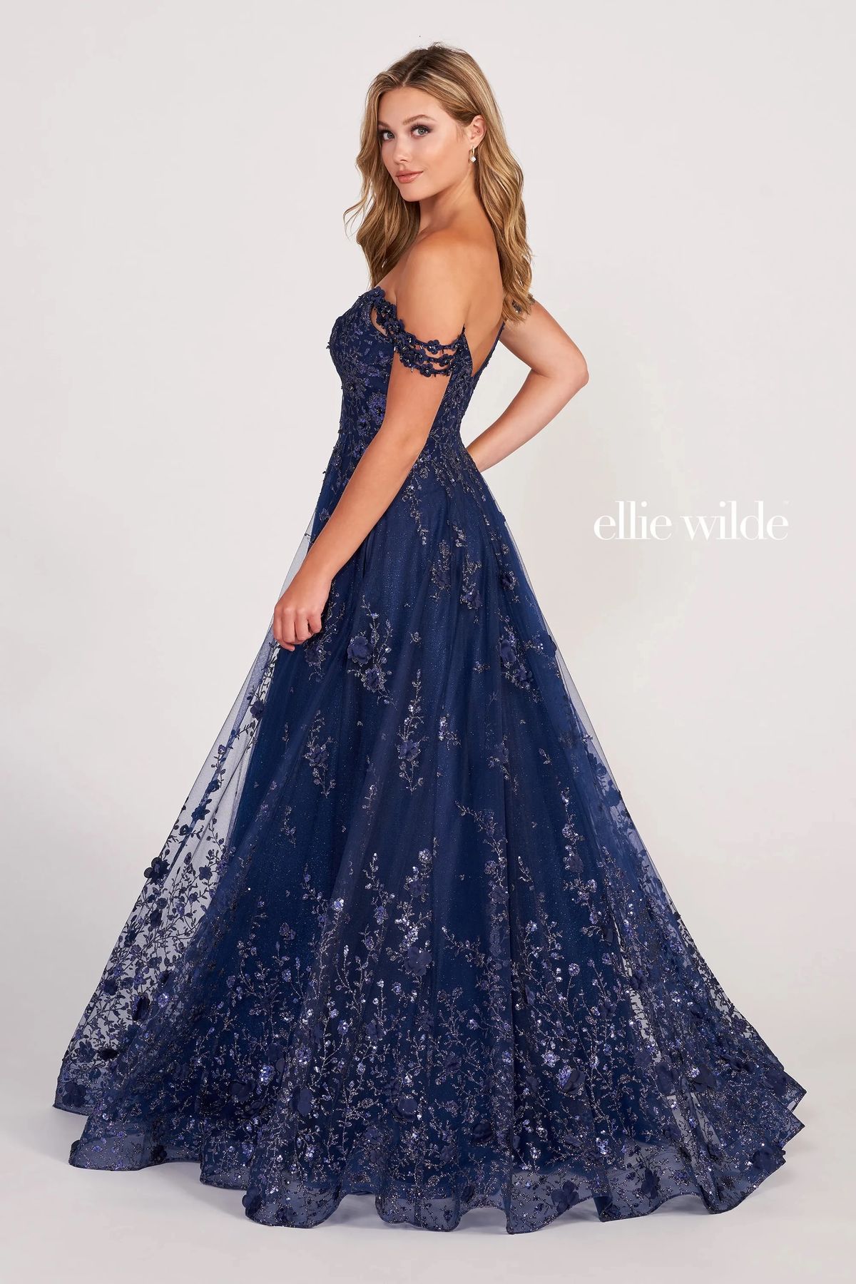 Style EW34113 Ellie Wilde Size 12 Prom Off The Shoulder Lace Navy Blue A-line Dress on Queenly