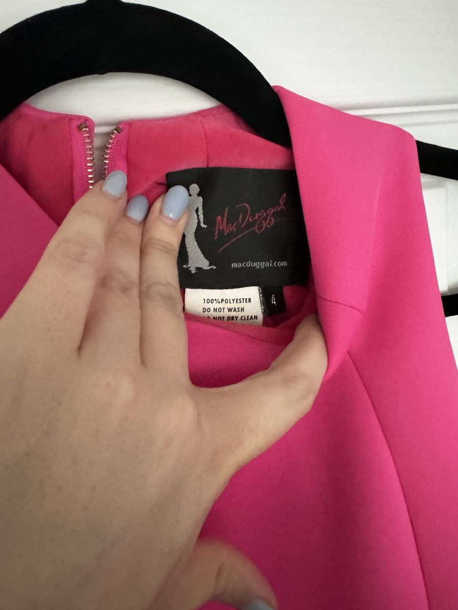 Mac Duggal Size 4 Homecoming High Neck Pink Cocktail Dress on Queenly