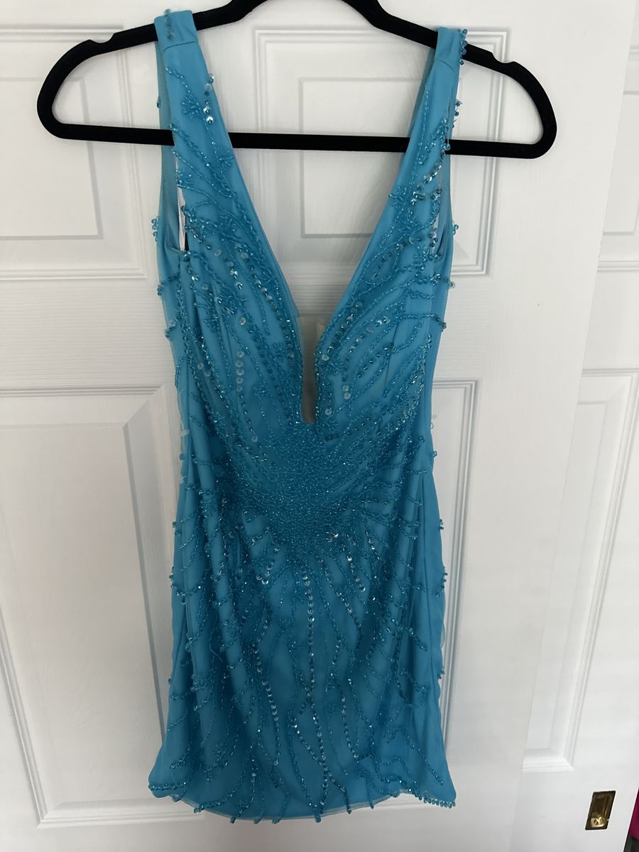 Jovani Size 6 Homecoming Plunge Blue Cocktail Dress on Queenly