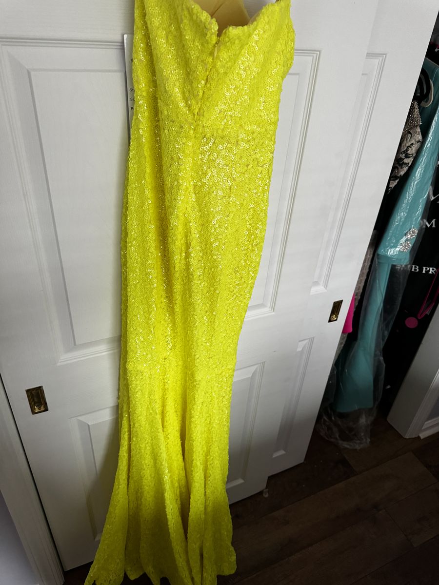 Portia and Scarlett Size 6 Prom Strapless Yellow Side Slit Dress on Queenly