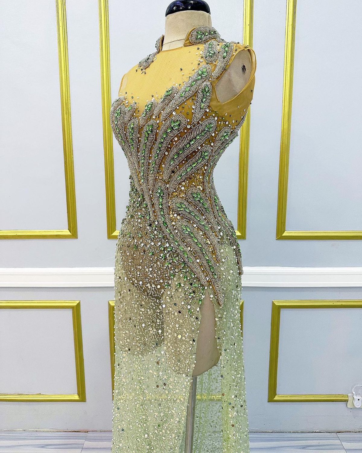 Rian Fernandez Size 0 Prom One Shoulder Sequined Green A-line Dress on Queenly