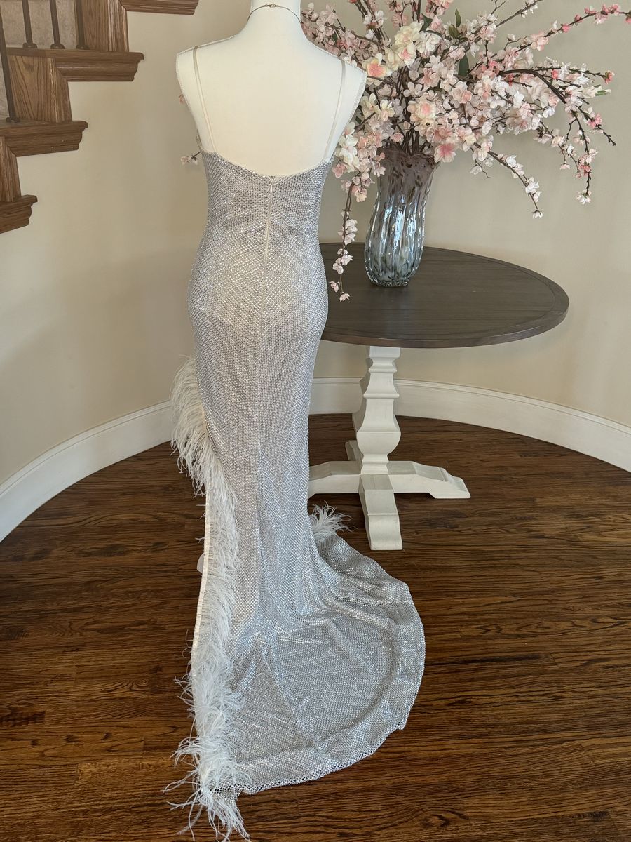 Style PS23233 Portia and Scarlett Size 2 Prom Plunge Silver Mermaid Dress on Queenly