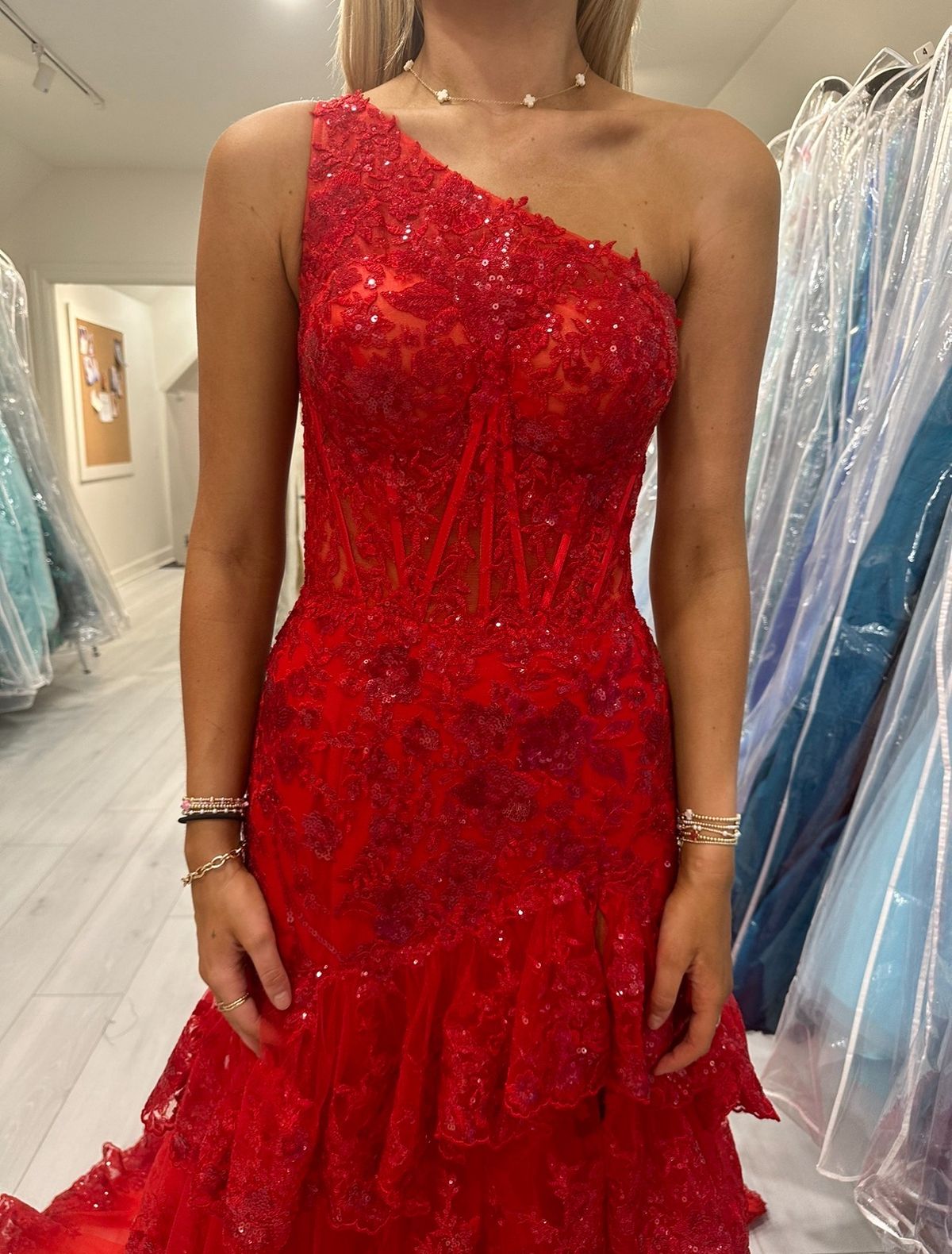 Style 55800 Sherri Hill Size 4 Prom One Shoulder Red Ball Gown on Queenly
