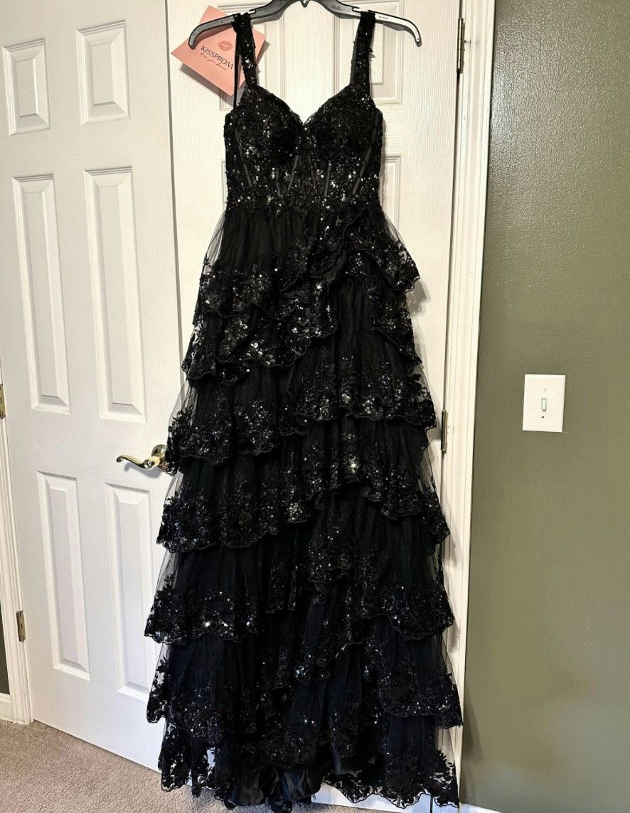 Style 55500 Sherri Hill Size 4 Prom Plunge Sheer Black A-line Dress on Queenly