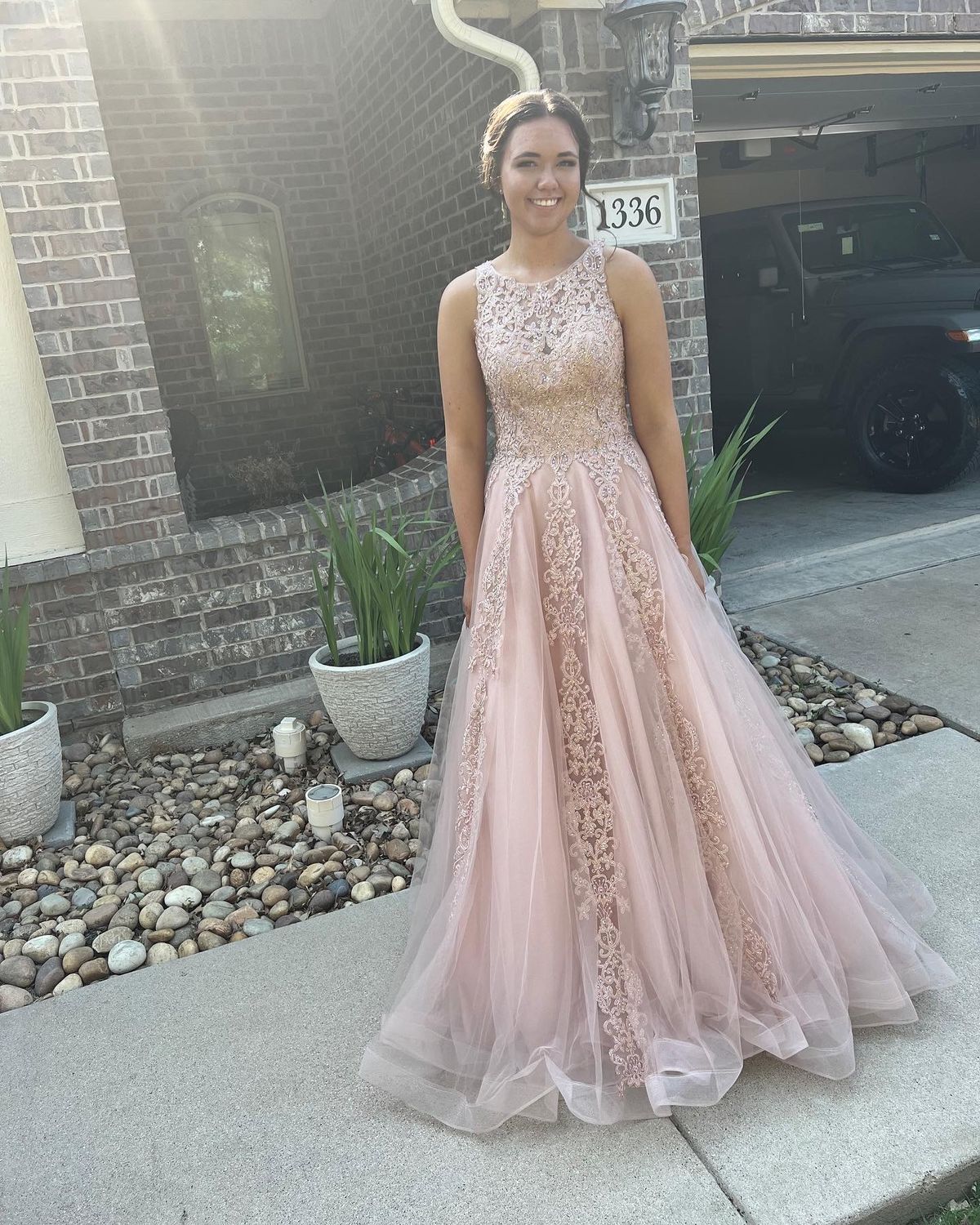Size 6 Prom Sheer Light Pink Ball Gown on Queenly